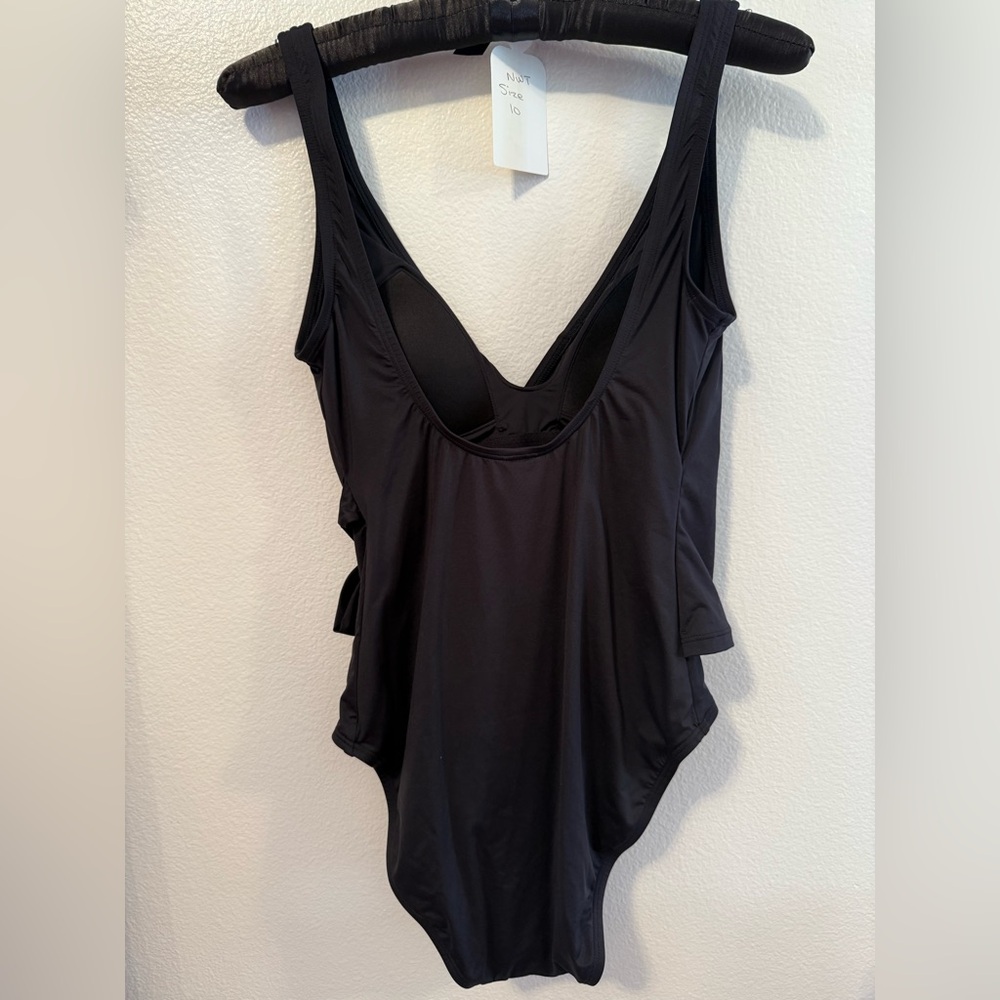 NWT Tommy Bahama Black Pearl Wrap 1-Piece Bathing Suit Size 10 - Picture 2 of 6